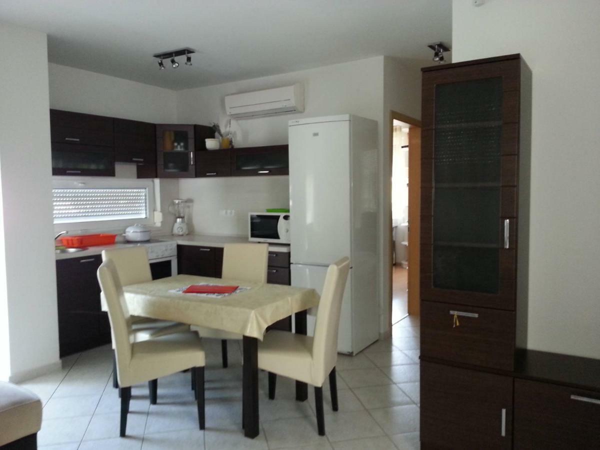 Coke Wellness Apartman Siófok Buitenkant foto
